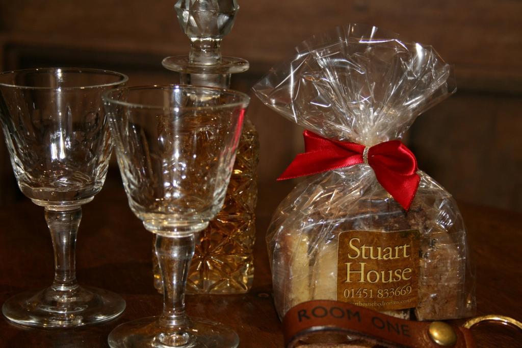 Stuart House Boutique Bedrooms Stow-on-the-Wold Buitenkant foto